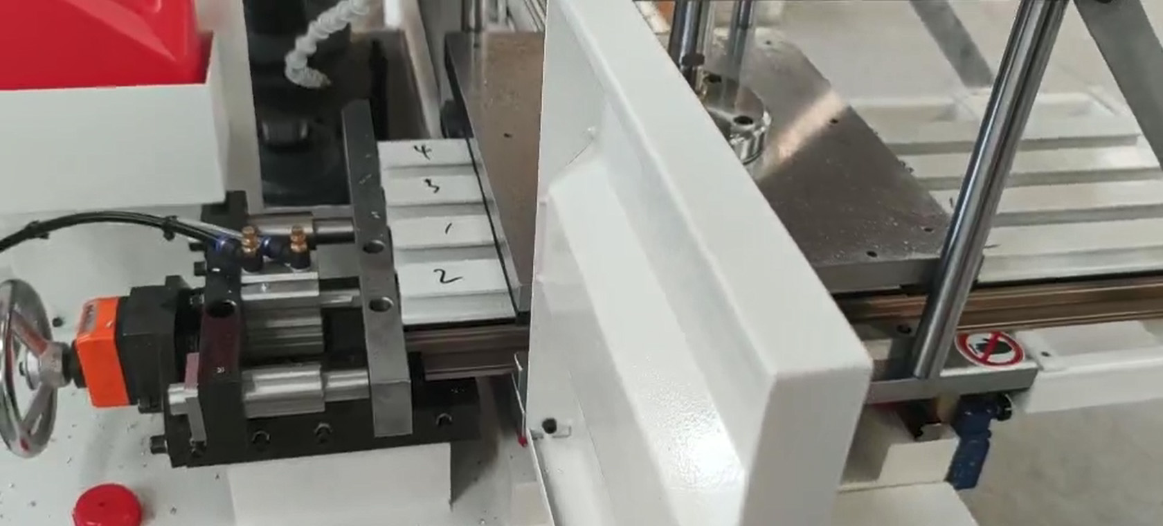 End Milling Machine